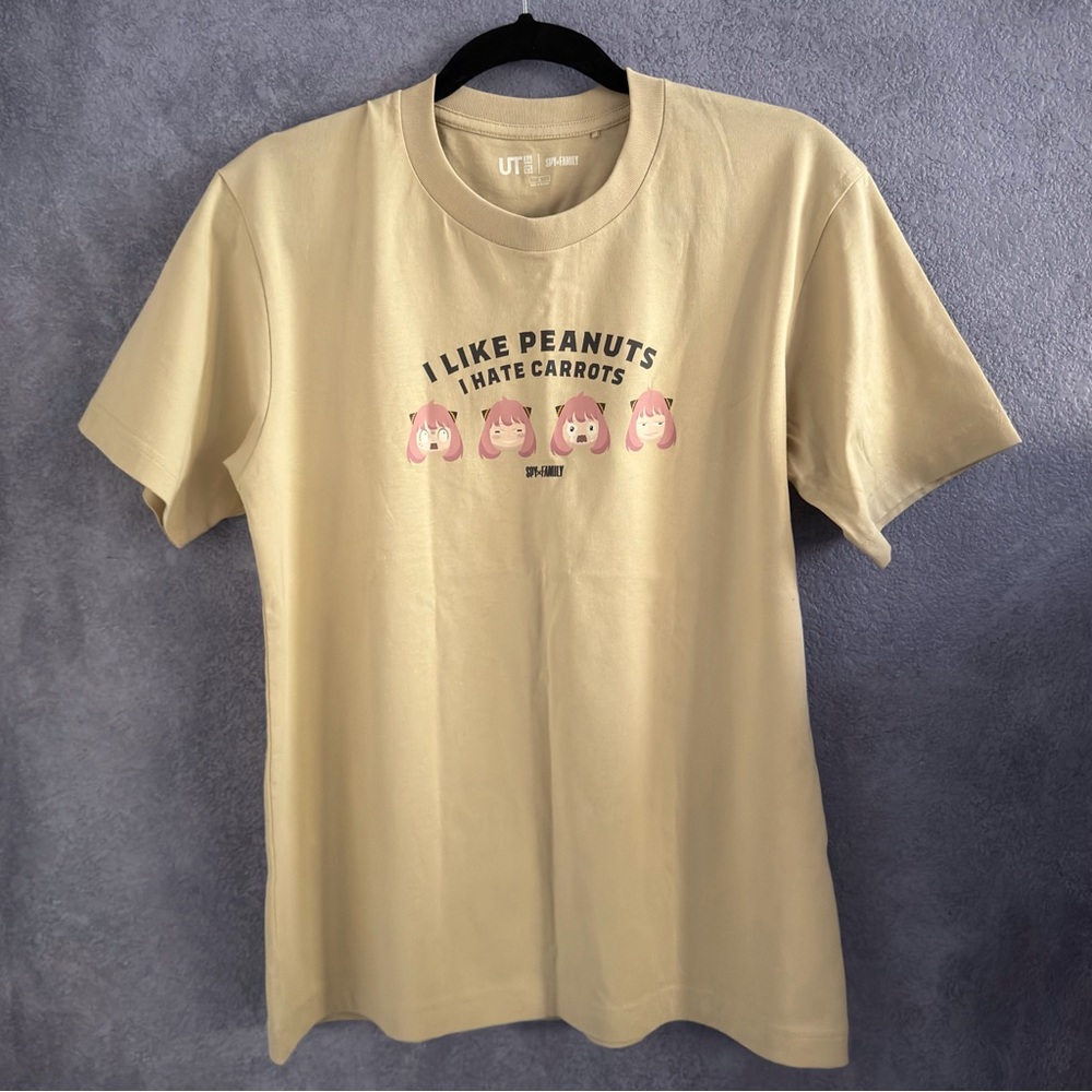 Uniqlo Spy x Family Graphic T-Shirt (NWOT) • Size: S